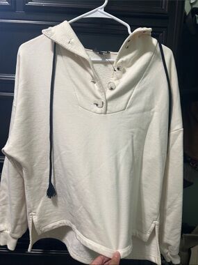 The Range Cream Hooded Button-Neck Pullover